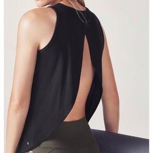 Fabletics medium black Millie workout tank